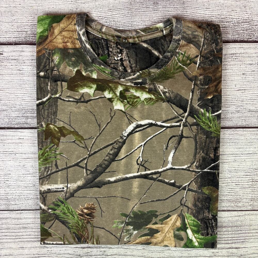 Team Realtree Camouflage Short Sleeve T-shirt